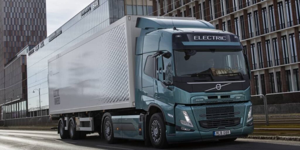 Volvo Trucks reveals specs for the FH, FM and FMX